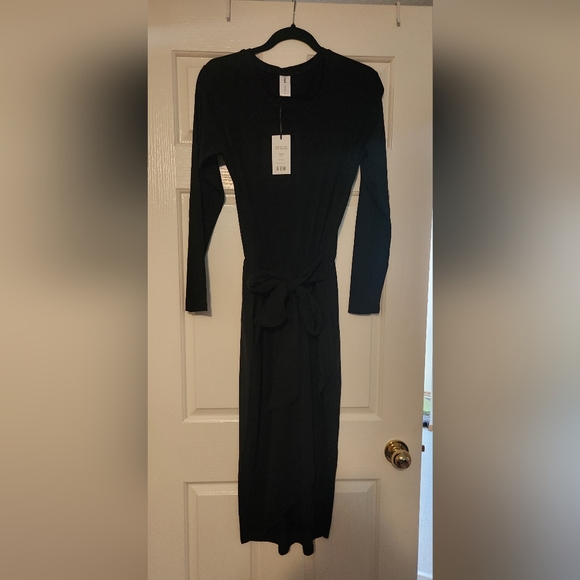XS Smash Tess Rebecca Wrap Dress in black. New with tags! - Picture 2 of 2